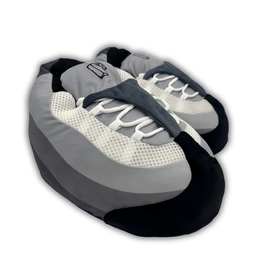 95 AMX House Slippers - White